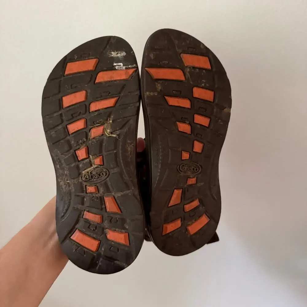 Chaco’s Kids Floral Strap Sandals Sz 2 Youth - Picture 6 of 6